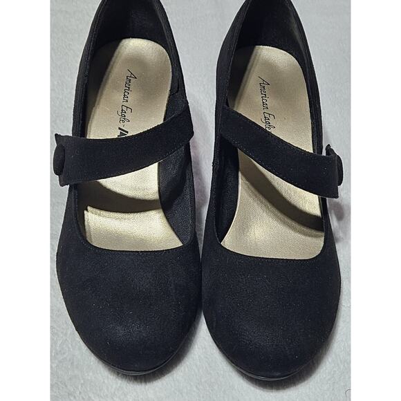 American Eagle Mary Jane black suede womans classic pumps Size 9 - Picture 1 of 7